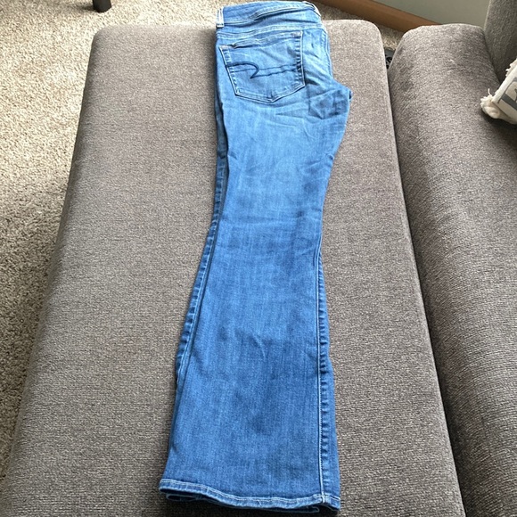 Jean Femme American Eagle Kick Boot Super Stretch – Taille 6 – Occasion Très Bon état